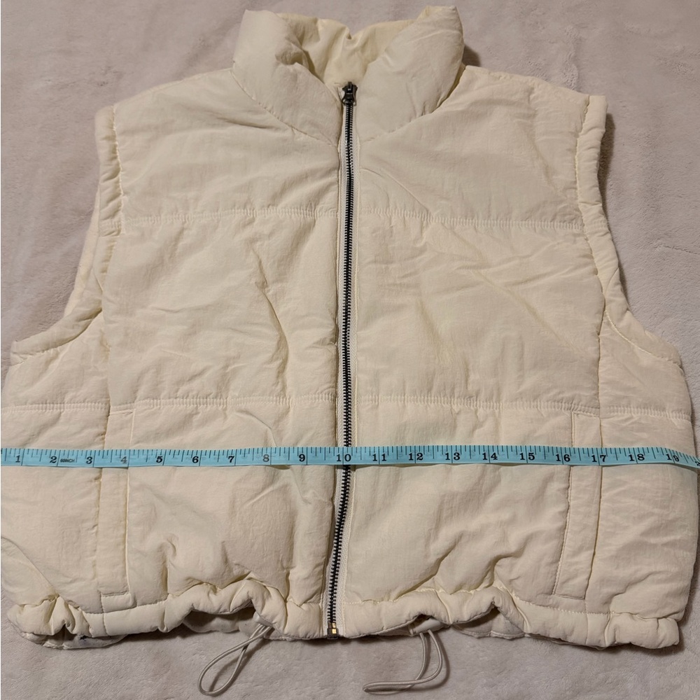 Thread & Supply Cream Fabric Label